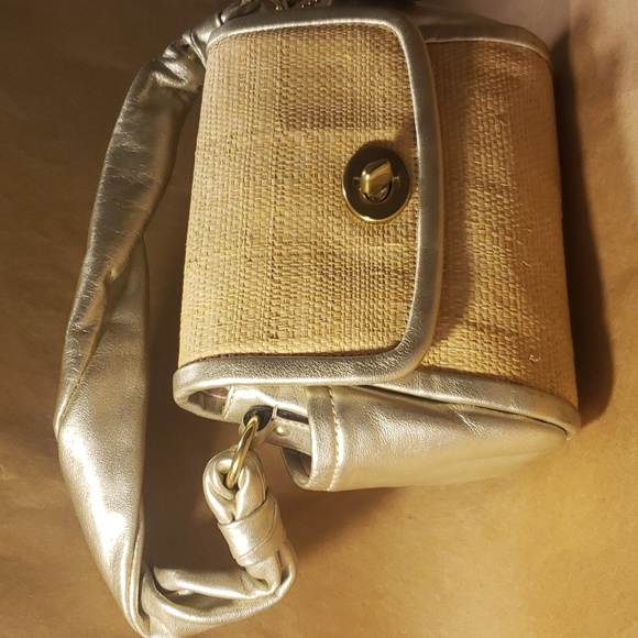 Coach purse - Picture 3 of 13